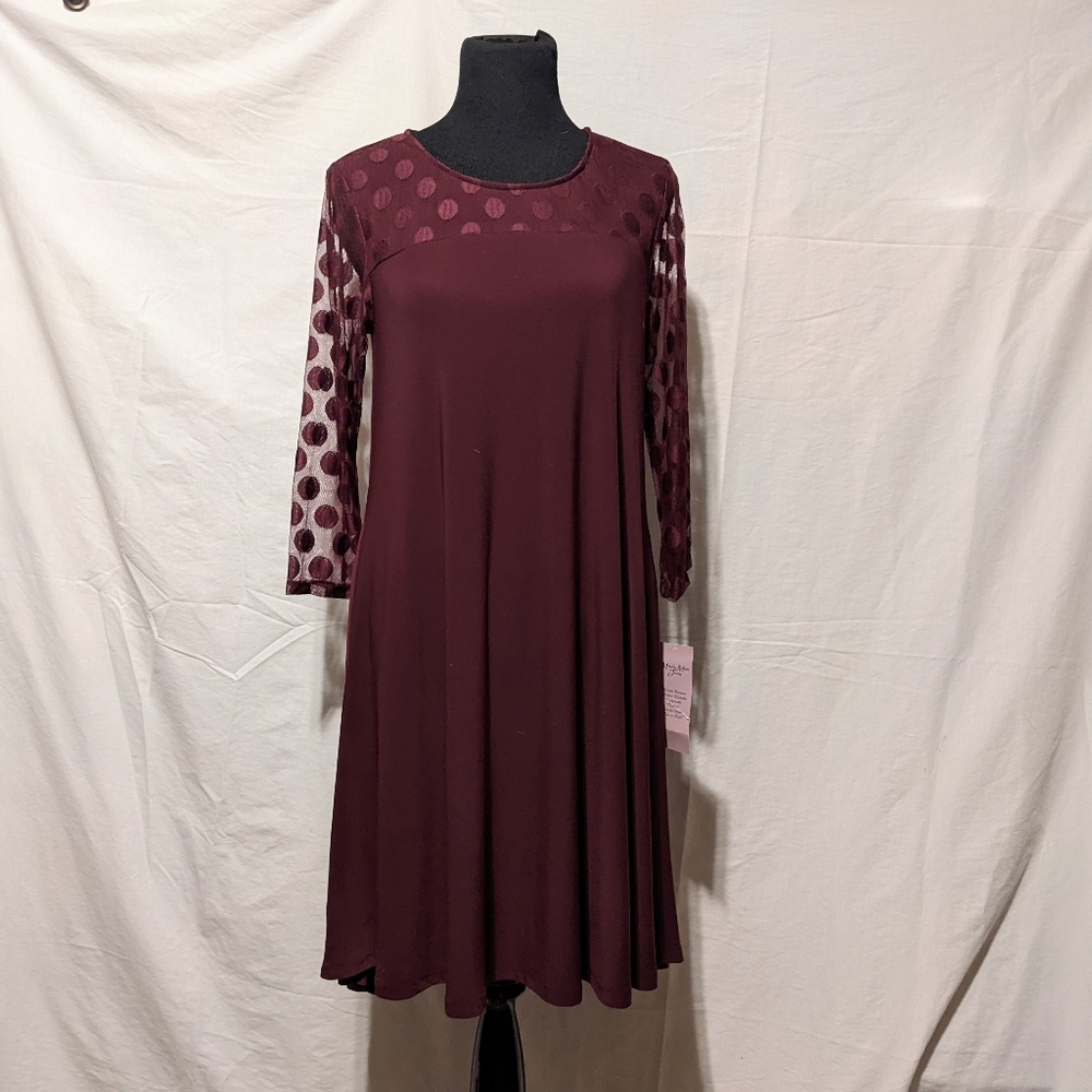 NWT Nina Leonard Magical Matte Jersey Polka Dot Mesh top knee length dress M